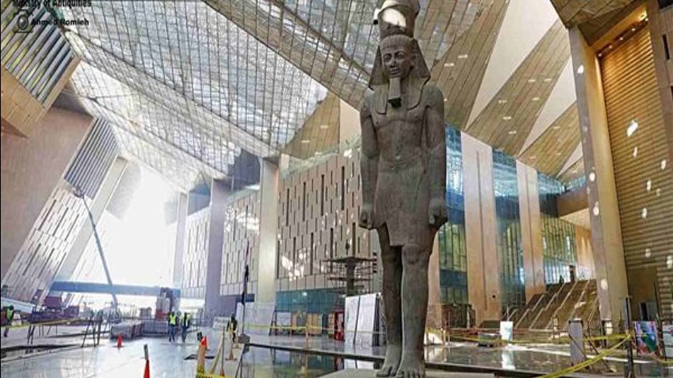 مدبولي: افتتاح المتحف الكبير قريبا.. واستقرار اقتصادي وتحذير للتجار وطرح مطارات