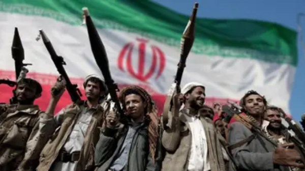 الحوثيون : العثور 68 جثة بعد غارة أمريكية على صعدة