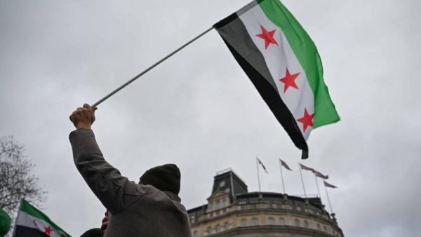 أسعد الشيباني: حققنا نجاحا مشتركا مع الأردن برفع العقوبات عن سوريا