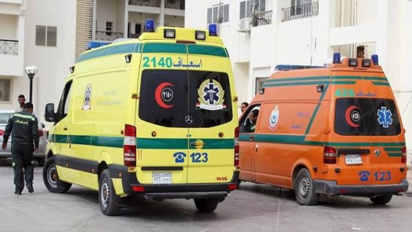 إصابة 3 أشخاص في تصادم سيارة مع عربة كارو بالمنوفية