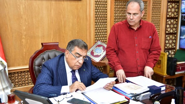 محافظ الدقهلية يعتمد التعريفة الجديدة.. ويؤكد: زيادة الأجرة بنسبة 15 % فقط