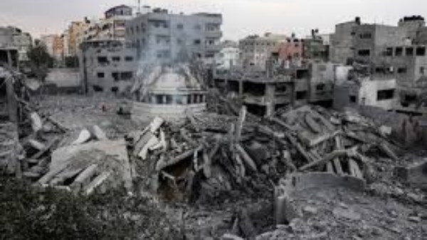 إسرائيل تُصعّد عملياتها في غزة وتُصرّ على شروطها لوقف إطلاق النار